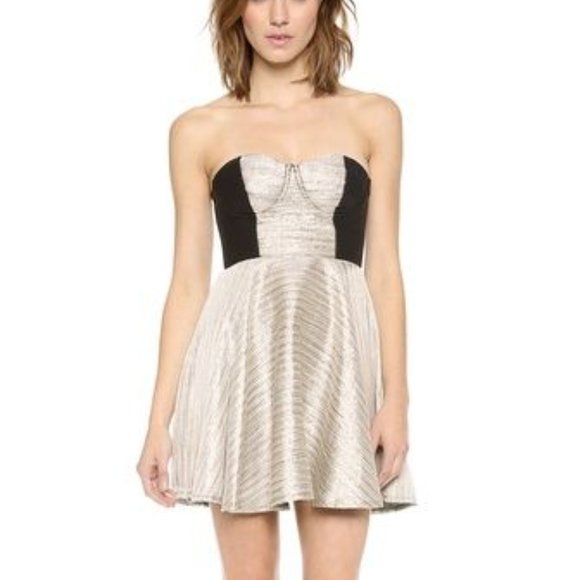 NWT MINKPINK Mini Dress - Picture 1 of 16